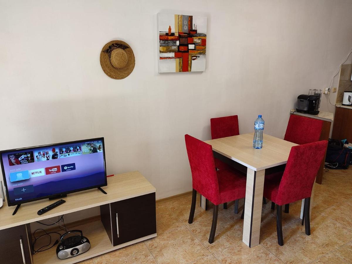 Midia Grand Resort, Terrassen Paradies Apartment Acheloj Exteriér fotografie