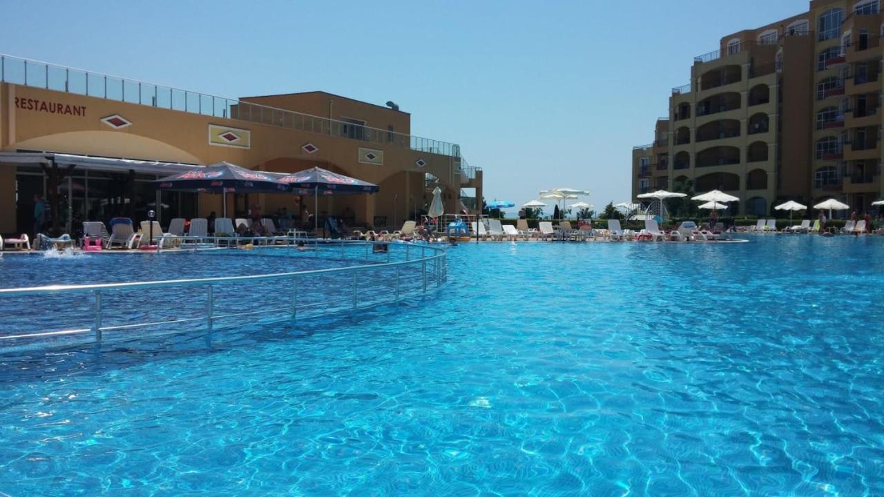 Midia Grand Resort, Terrassen Paradies Apartment Acheloj Exteriér fotografie